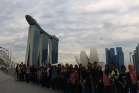 Ekskursi Mahasiswa Arsitektur ke Singapura